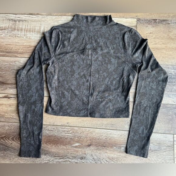Lululemon All Aligned Mock Neck Long Sleeve Shirt
Hideaway Camo Deep Coal Multi - Picture 6 of 8